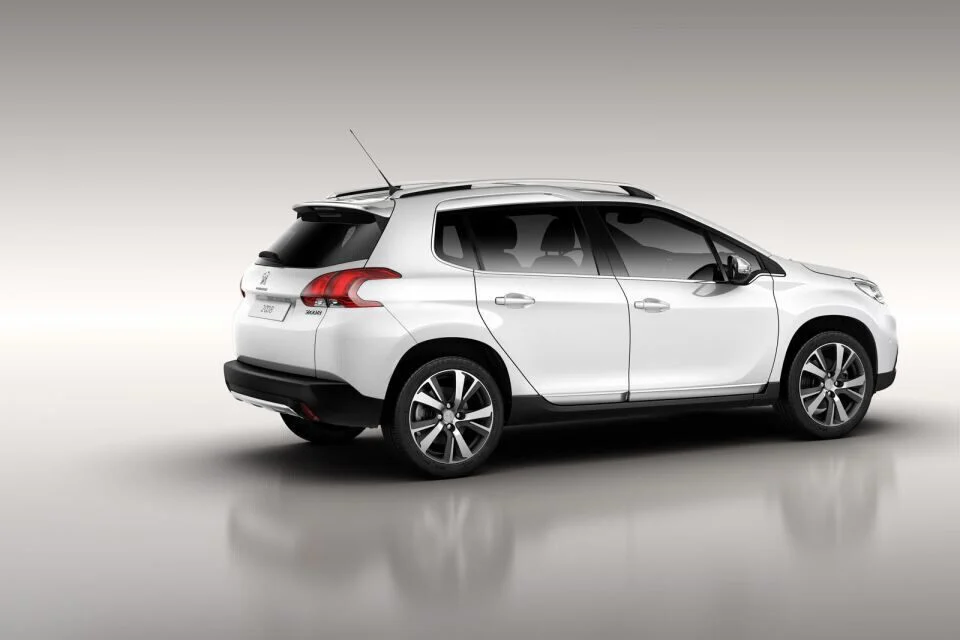 PEUGEOT 5008 - Photo 2
